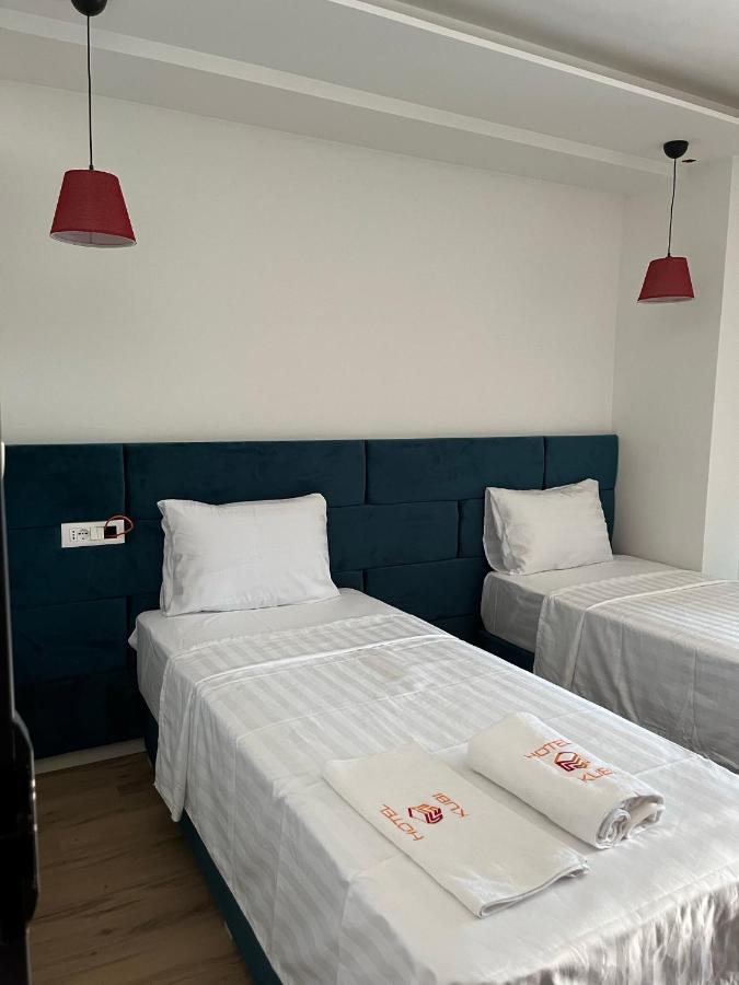 Kubi Hotel Струга Екстериор снимка